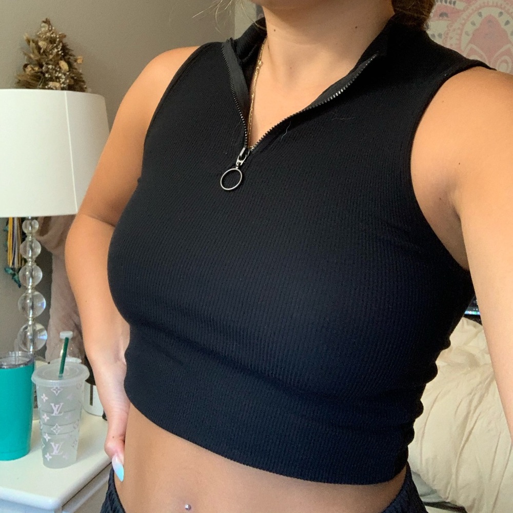 Black quarter zip down tank top